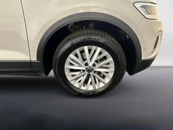 Volkswagen T-Roc 1.0 TSI Life SUV 5dr Petrol Manual Euro 6 (s/s) (110 ps)