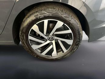 Volkswagen Golf 1.4 TSI 13kWh Style Hatchback 5dr Petrol Plug-in Hybrid DSG Euro