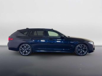 BMW 5 Series 2.0 520d MHT M Sport Touring 5dr Diesel Hybrid Steptronic xDrive