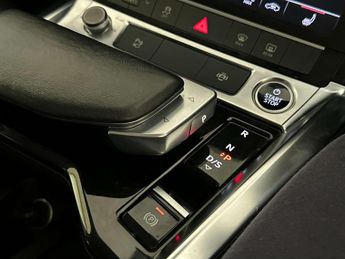 Audi Q8 e-tron 50 Sport SUV 5dr Electric Auto quattro 95kWh (11kW Charger) (340