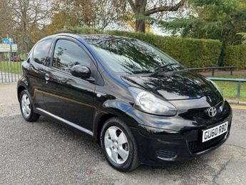 Toyota AYGO 1.0 VVT-i Black Euro 4 3dr (AC)