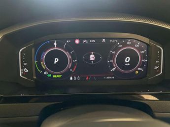 Volkswagen Arteon 1.4 TSI 13kWh R-Line Shooting Brake 5dr Petrol Plug-in Hybrid DS