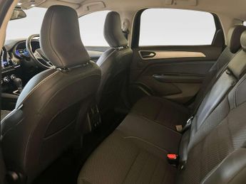 Renault Arkana 1.6 E-TECH S Edition SUV 5dr Petrol Hybrid Auto 2WD Euro 6 (s/s)