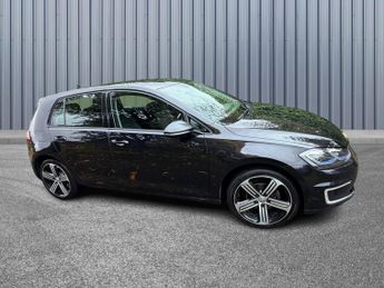 Volkswagen e-Golf 35.8kWh e-Golf Auto 5dr