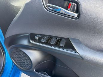 Toyota Prius 1.8 VVT-h Active Hatchback 5dr Petrol Hybrid CVT Euro 6 (s/s) (1