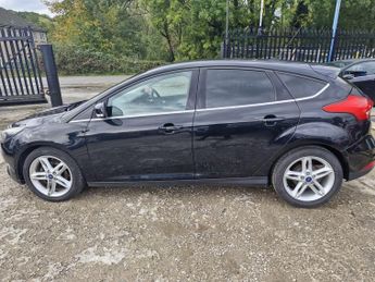 Ford Focus 1.0T EcoBoost Zetec Euro 6 (s/s) 5dr