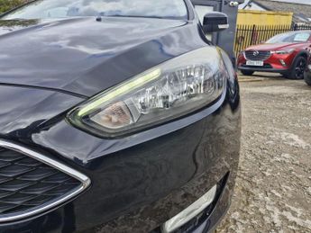 Ford Focus 1.0T EcoBoost Zetec Euro 6 (s/s) 5dr