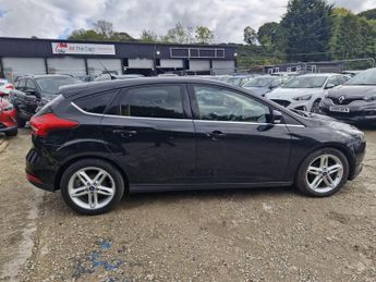 Ford Focus 1.0T EcoBoost Zetec Euro 6 (s/s) 5dr