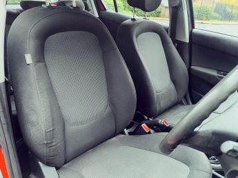 Hyundai i20 1.1 CRDi Blue Euro 5 5dr