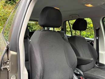 Citroen Grand C4 Picasso 1.6 HDi VTR+ EGS6 Euro 5 5dr