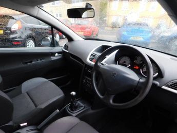 Peugeot 207 1.4 VTi S Euro 5 3dr (A/C)