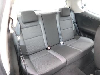 Peugeot 207 1.4 VTi S Euro 5 3dr (A/C)