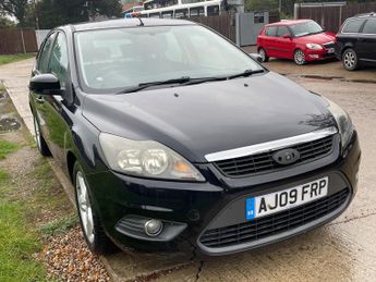 Ford Focus 1.6 Zetec 5dr