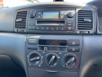 Toyota Corolla 1.6 VVT-i T2 5dr
