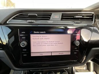 Volkswagen Touran SEL TSI BMT S-A