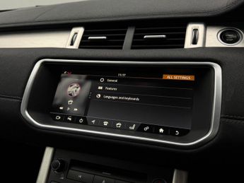 Land Rover Range Rover Evoque 2.0 eD4 SE Tech FWD Euro 6 (s/s) 5dr