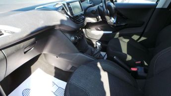 Peugeot 208 1.2 PureTech Allure Euro 6 5dr