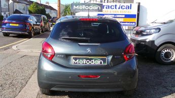 Peugeot 208 1.2 PureTech Allure Euro 6 5dr