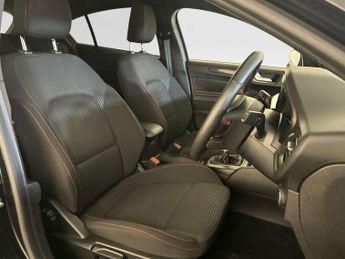 Ford Focus 1.0T EcoBoost MHEV ST-Line Edition Hatchback 5dr Petrol Manual E