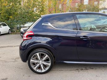 Peugeot 208 1.6 e-HDi XY Euro 5 (s/s) 3dr