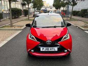 Toyota AYGO 1.0 VVT-i x-cite 4 Red Bi-Tone x-shift Euro 6 5dr