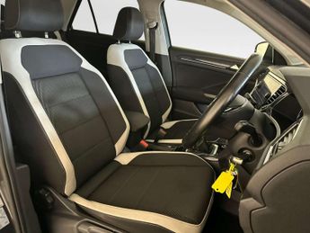 Volkswagen T-Roc 1.6 TDI SEL SUV 5dr Diesel Manual Euro 6 (s/s) (115 ps)
