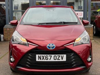 Toyota Yaris 1.5 VVT-h Icon Tech E-CVT Euro 6 (s/s) 5dr