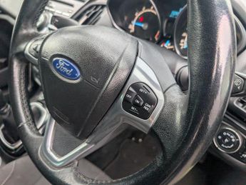 Ford B-Max 1.0T EcoBoost Titanium Euro 5 5dr