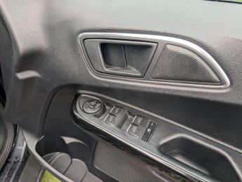 Ford B-Max 1.0T EcoBoost Titanium Euro 5 5dr