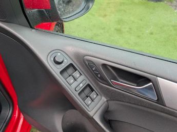 Volkswagen Golf 1.4 TSI S Euro 5 5dr