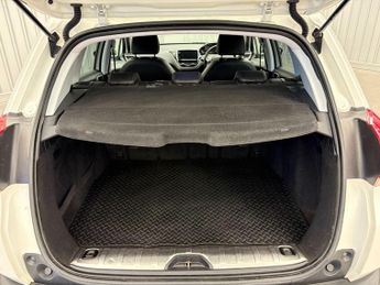 Peugeot 2008 1.6 e-HDi Allure Euro 5 (s/s) 5dr
