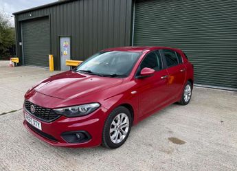 Fiat Tipo 1.4 MPI Easy Plus Euro 6 5dr