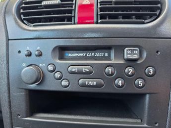 Vauxhall Corsa 1.2i 16v Comfort Hatchback 3dr Petrol Easytronic (149 g/km, 74 b