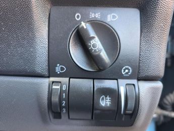 Vauxhall Corsa 1.2i 16v Comfort Hatchback 3dr Petrol Easytronic (149 g/km, 74 b