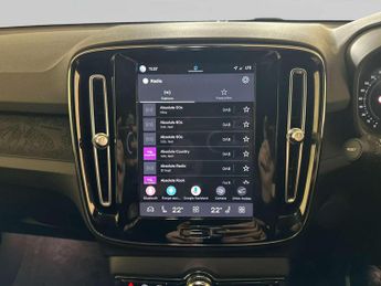 Volvo XC40 Recharge 69kWh Core SUV 5dr Electric Auto (231 ps)