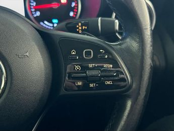 Mercedes-Benz C Class 1.5 C200 MHEV EQ Boost SE Saloon 4dr Petrol G-Tronic+ Euro 6 (s/