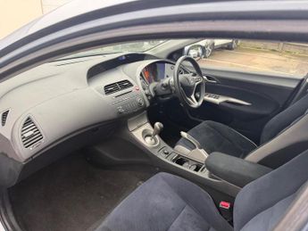 Honda Civic 1.8 i-VTEC Sport 5dr