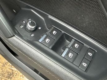 Audi A3 1.0 TFSI 30 S line Sportback S Tronic Euro 6 (s/s) 5dr
