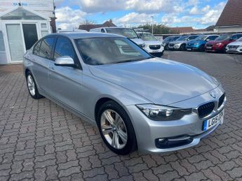 BMW 3 Series 2.0 320d Sport Auto Euro 5 (s/s) 4dr