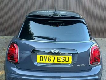 MINI Hatch 2.0 John Cooper Works Auto Euro 6 (s/s) 3dr
