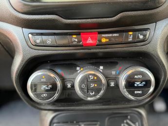 Jeep Renegade 1.6 MultiJetII Limited Euro 6 (s/s) 5dr