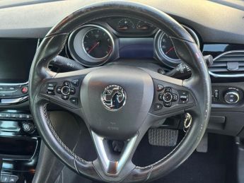 Vauxhall Astra 1.4i Turbo SRi Nav Auto Euro 6 (s/s) 5dr