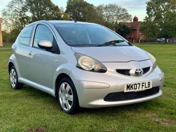 Toyota AYGO 1.0 VVT-i + MultiMode Euro 4 5dr