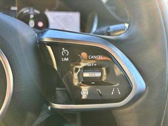 Jaguar I-PACE 400 90kWh SE Auto 4WD 5dr