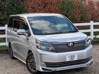 Toyota Voxy 1.8 Petrol hybrid 7 seats