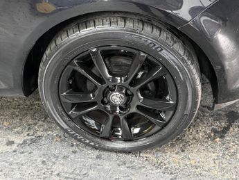 Vauxhall Corsa 1.2i 16v SXi 3dr