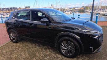 Nissan Qashqai 1.3 DIG-T MHEV Acenta Premium Euro 6 (s/s) 5dr