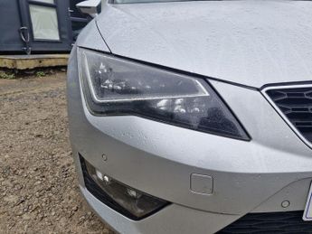 SEAT Leon 2.0 TDI CR FR Sport Tourer Euro 5 (s/s) 5dr