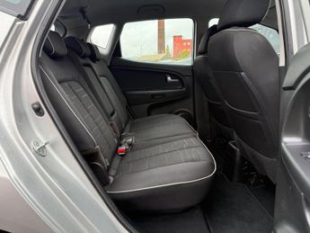 Kia Venga 1.4 CRDi 2 Euro 5 5dr