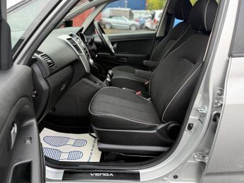 Kia Venga 1.4 CRDi 2 Euro 5 5dr